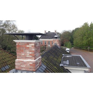 Cheminée (préfabriquée) avec système de lumière naturelle sur mesure